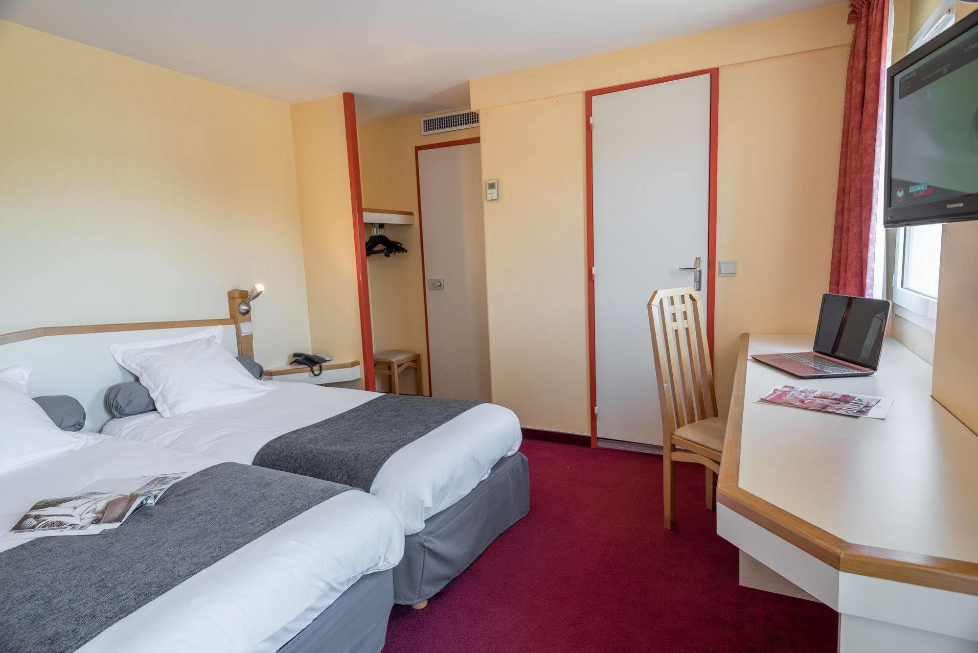 Hotel Les Genets Bayonne Luaran gambar